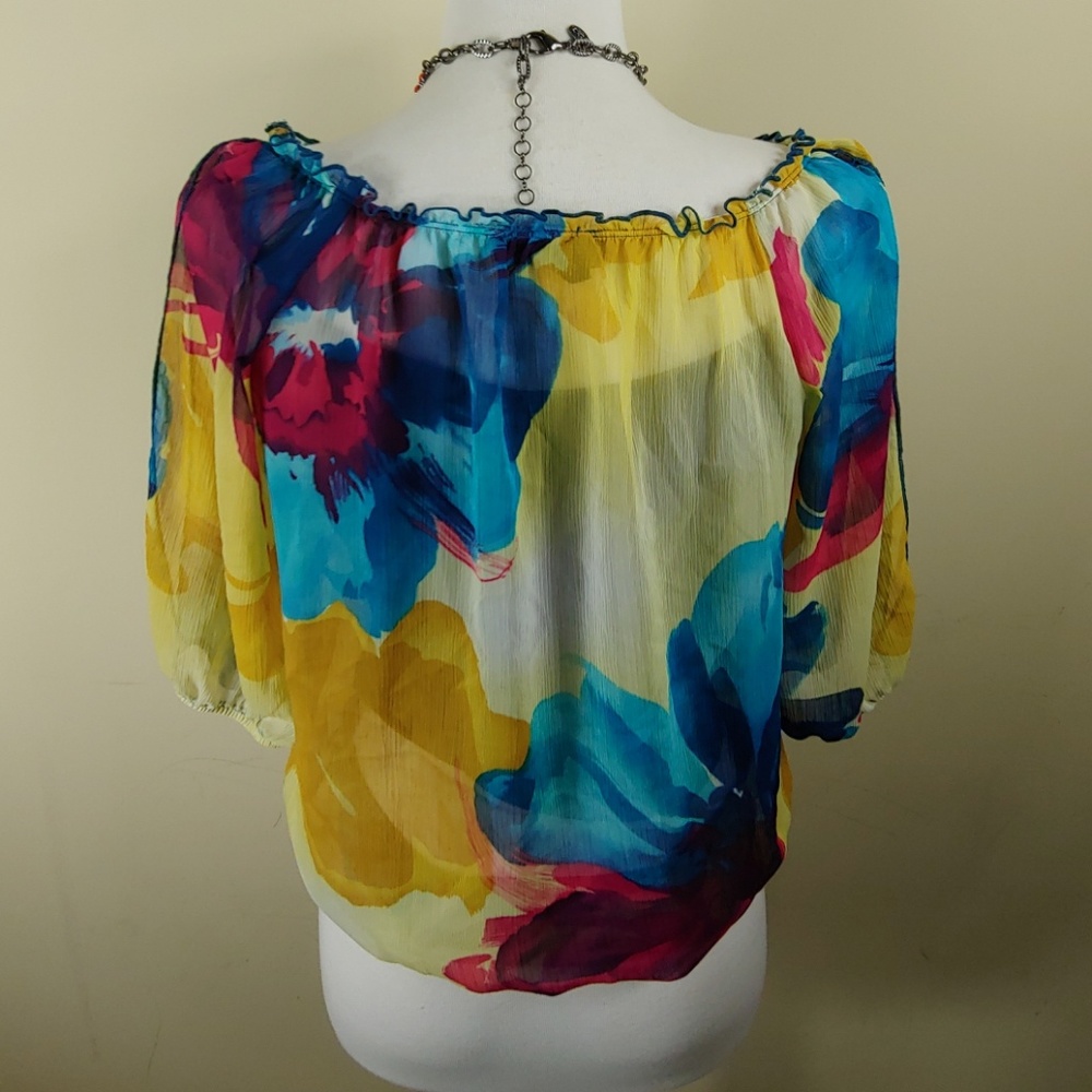 BCX Cold Shoulder top - Picture 5 of 6